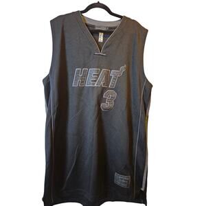 Mitchell & Ness Dwyane Wade Heat #3 Jersey Hardwood Classics 52 XXL